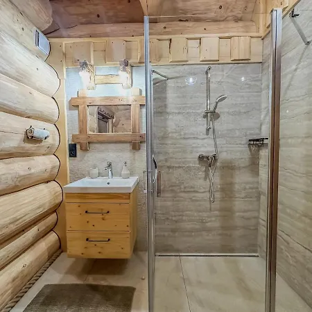 Zrub Sova - - 3 Bedroom - 2 Bathroom Važec