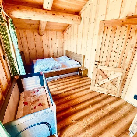 Zrub Sova Feriehus *
