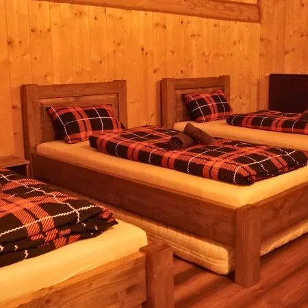 Zrub Sova * Važec