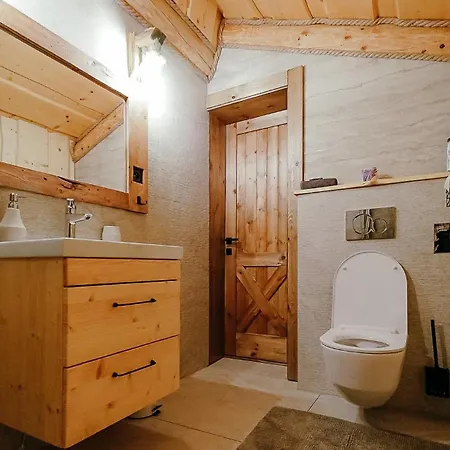 Feriehus Zrub Sova Važec