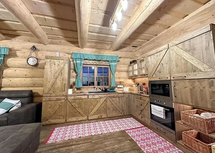 Semesterbostad Zrub Sova - - 3 Bedroom - 2 Bathroom *